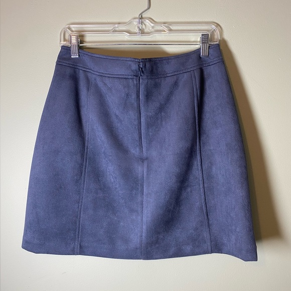 LOFT Faux Suede Skirt - Picture 3 of 5